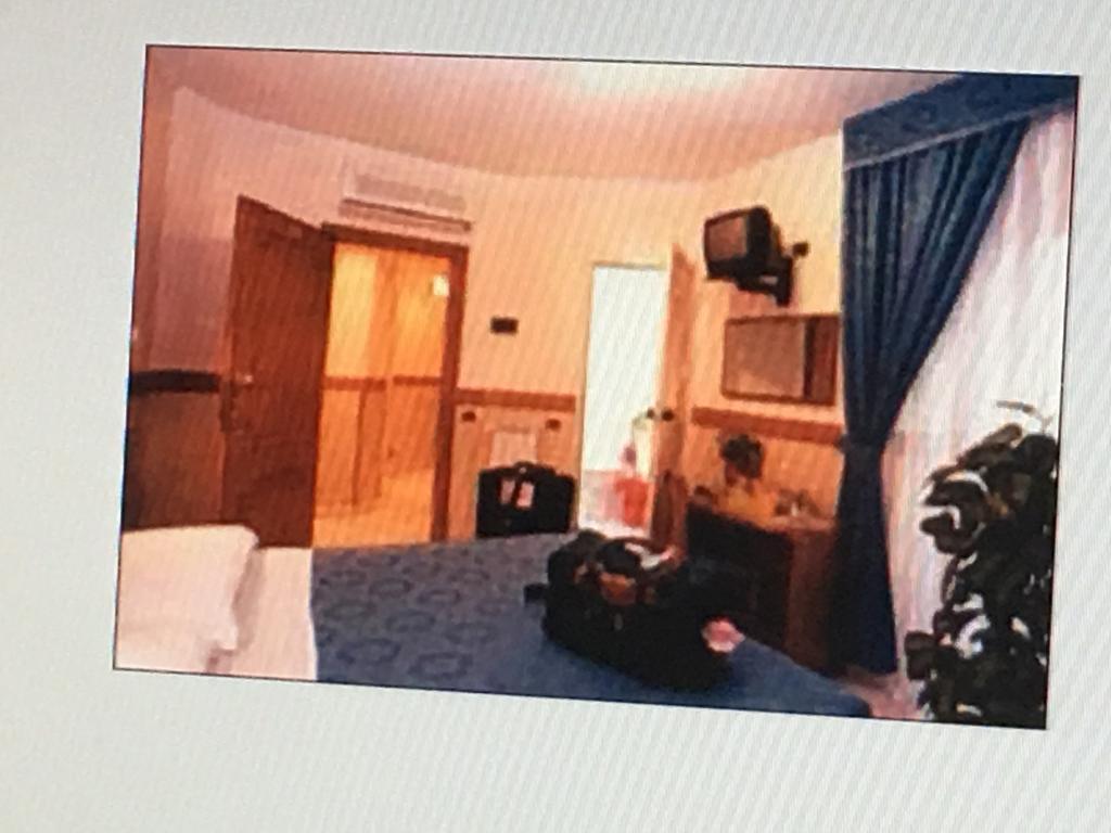 Hotel Rubino Roma Ngoại thất bức ảnh